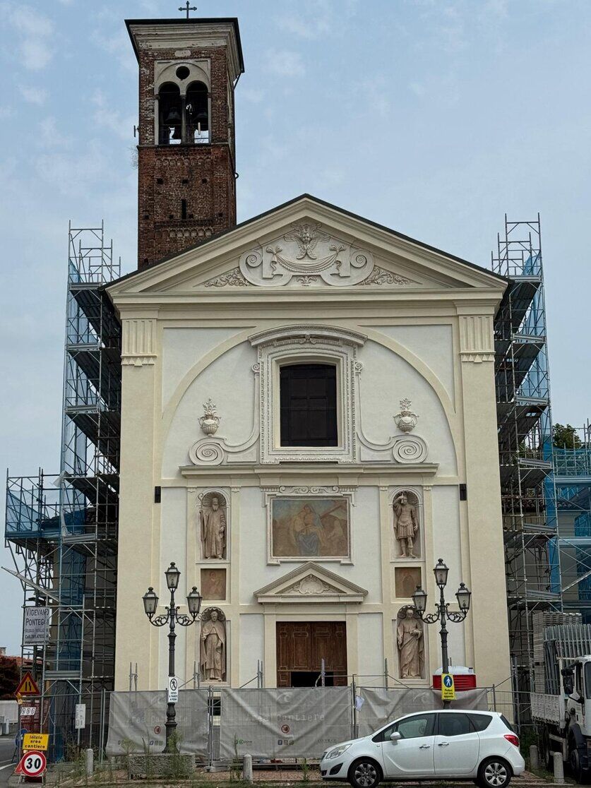 Intervento su superficie lapidea