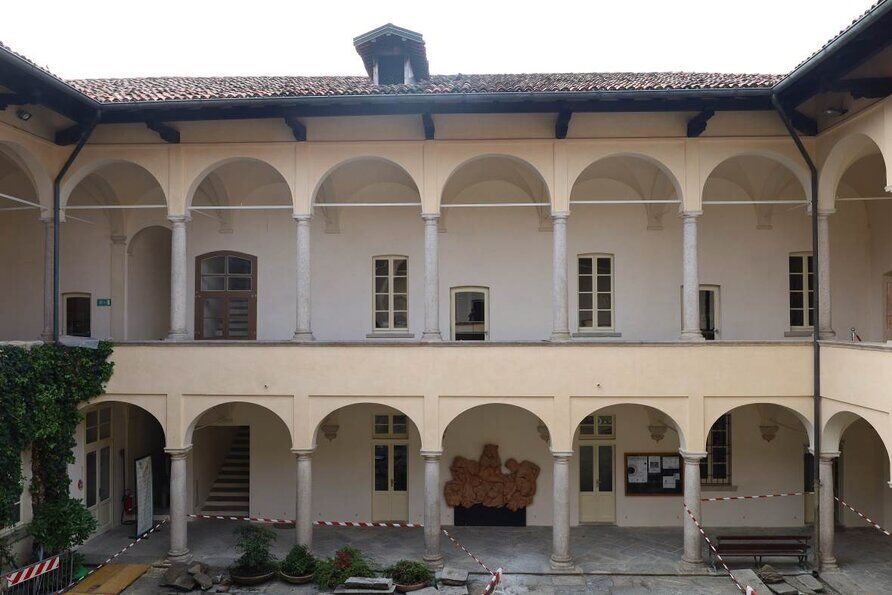 Intervento conservativo su pietra naturale